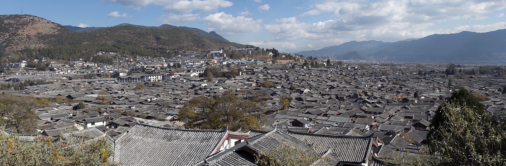 Lijiang old town panorama, Lijiang