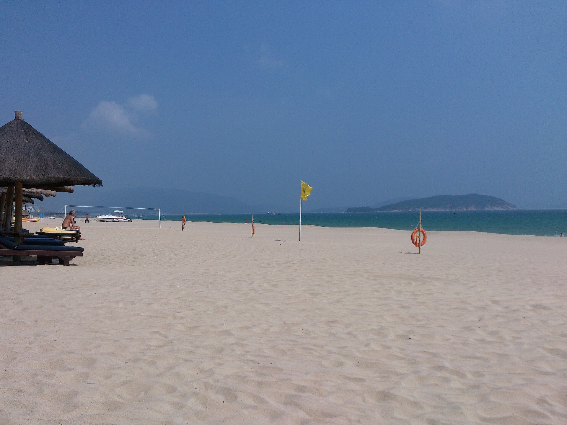 Sanya Yalong Bay beach, Sanya